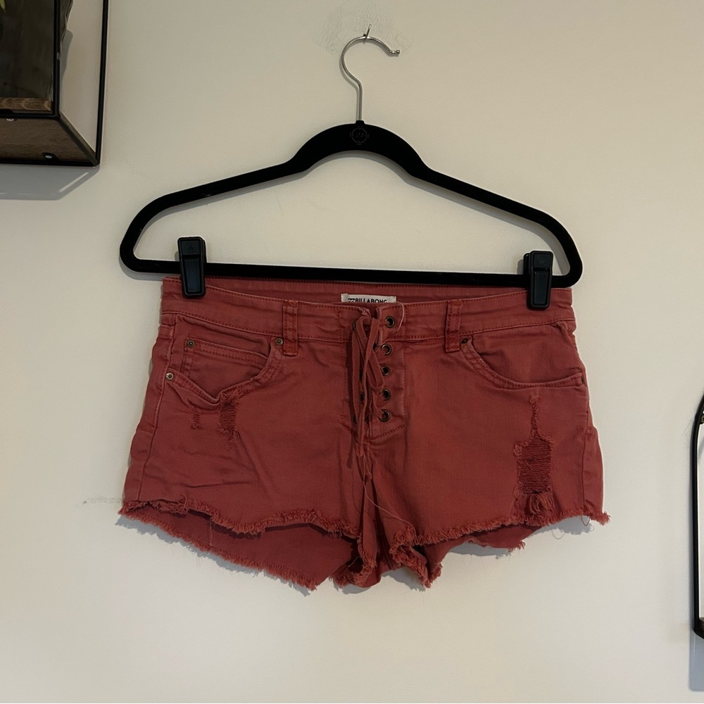 Billabong Burnt Red Lace Front Distressed Short Shorts Size 27‎